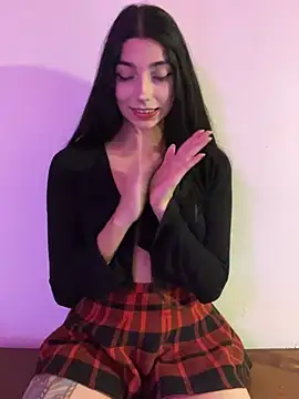 Snapshot of Felicia_smok3 chatting on 3, 3, 2025 Felicia smok3 online show from 3, 3, 2025