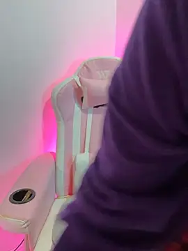 Felicia smok3 online show from 21, 4, 2026