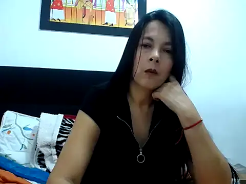 Snapshot of Alexxawinter chatting on 9, 11, 2025 Alexxawinter online show from 9, 11, 2025