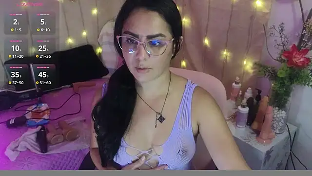 lovely trix online show from 9, 4, 2026