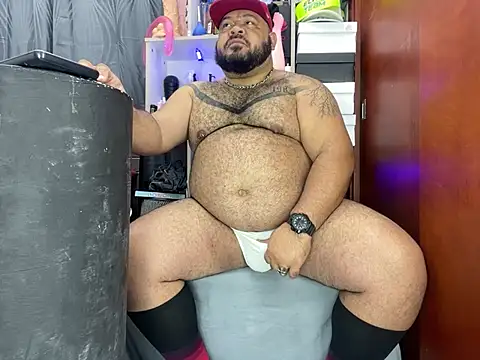 Latino bigcock online show from 26, 2, 2025