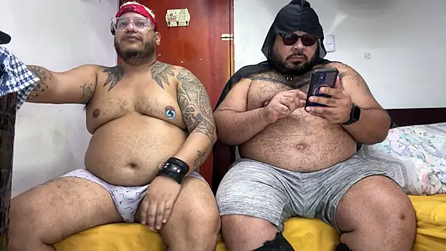 Latino bigcock online show from 30, 10, 2025