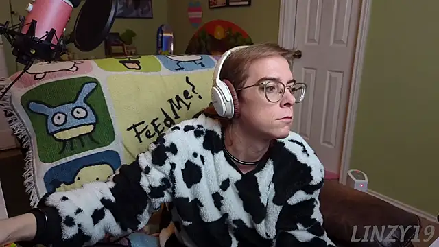 Linzy 19 online show from 22, 2, 2025