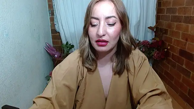 Snapshot of rashellroses22 chatting on 5, 3, 2025 rashellroses22 online show from 5, 3, 2025