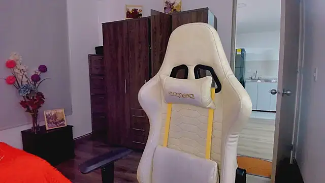 ScarlettMalbec online show from 10, 1, 2026