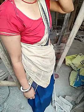 COUPLLE VILLAGE online show from 15, 3, 2026