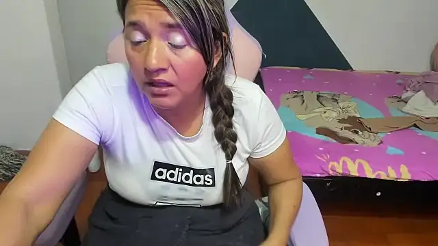 daleska ayala 1 online show from 21, 10, 2025