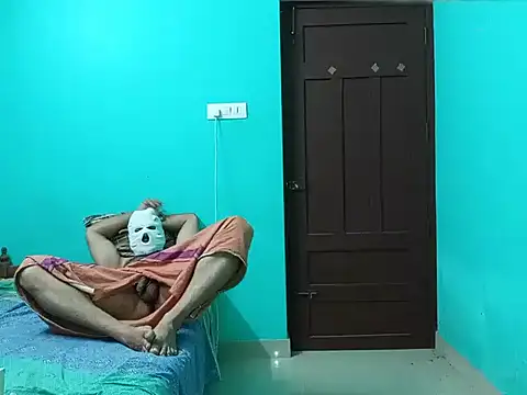 Sultryandrews online show from 11, 12, 2024