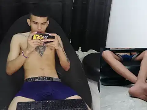 Snapshot of hot_king20 chatting on 18, 2, 2025 hot king20 online show from 18, 2, 2025