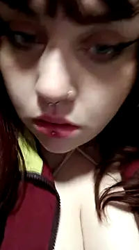 Snapshot of persefone97 chatting on 25, 2, 2025 persefone97 online show from 25, 2, 2025