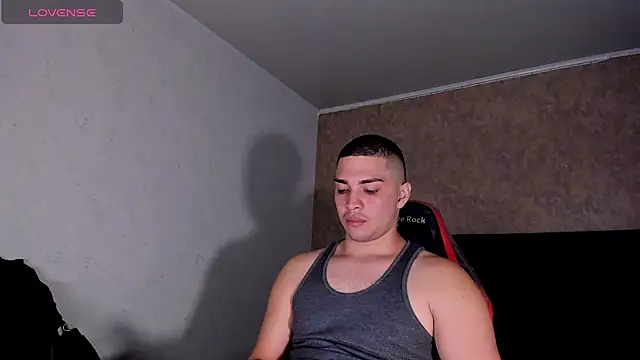 Snapshot of JUANDIAMONDS98 chatting on 13, 3, 2025 JUANDIAMONDS98 online show from 13, 3, 2025