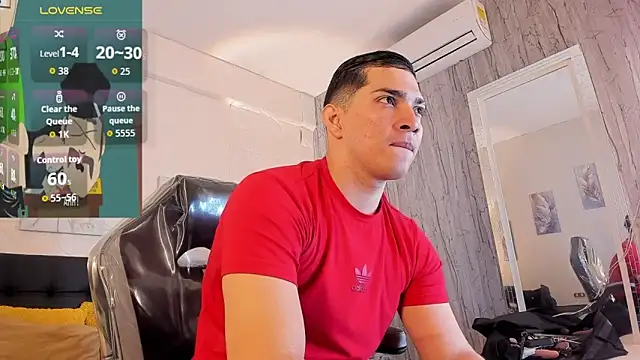 Snapshot of JUANDIAMONDS98 chatting on 30, 11, 2025 JUANDIAMONDS98 online show from 30, 11, 2025