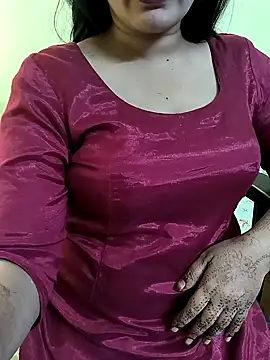 Snapshot of lovely_zara chatting on 28, 1, 2025 lovely zara online show from 28, 1, 2025