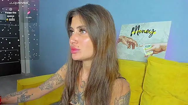 Snapshot of Patricia_Cox chatting on 5, 3, 2025 Patricia Cox online show from 5, 3, 2025