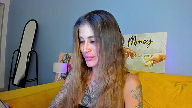 Patricia Cox online show from 4, 4, 2026