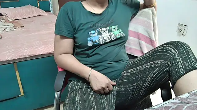 Snapshot of bhabhisexxy_880 chatting on 20, 7, 2026 bhabhisexxy 880 online show from 20, 7, 2026