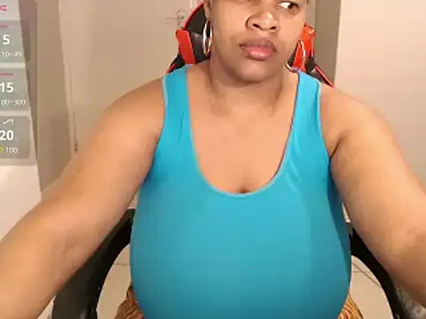 bustylisa1983 online show from 22, 9, 2025