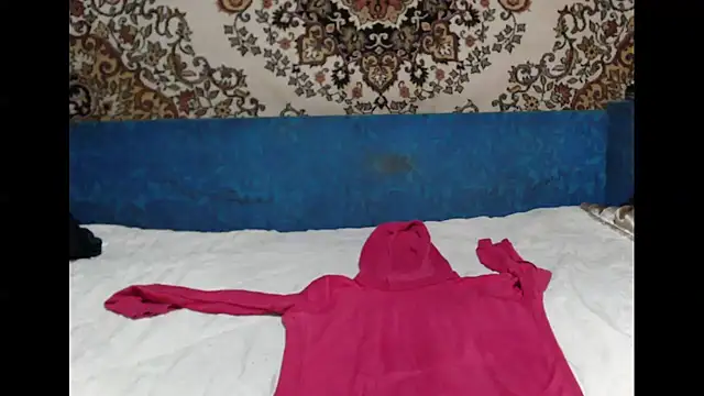 Snapshot of AlanStrongs chatting on 16, 1, 2025 AlanStrongs online show from 16, 1, 2025