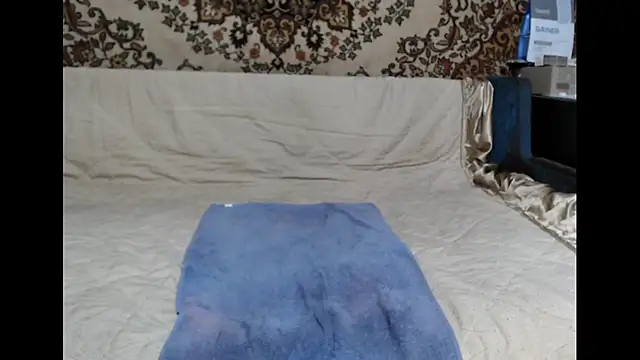 Snapshot of AlanStrongs chatting on 22, 10, 2025 AlanStrongs online show from 22, 10, 2025