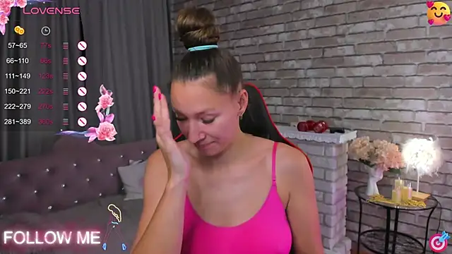 SarahCoksss online show from 10, 10, 2025