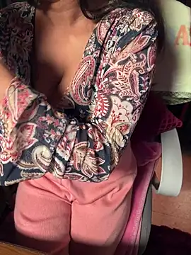 Snapshot of sexy-simmy chatting on 11, 1, 2026 sexy-simmy online show from 11, 1, 2026