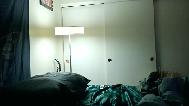 Yagurl  west online show from 10, 1, 2025