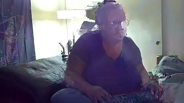 Yagurl  west online show from 12, 1, 2025