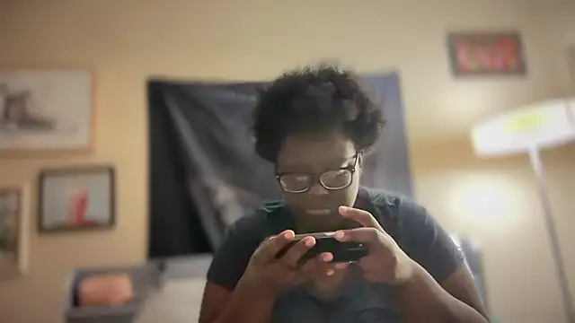 Snapshot of Yagurl__west chatting on 25, 1, 2025 Yagurl west online show from 25, 1, 2025