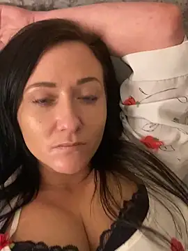 sexyserenity22 online show from 18, 2, 2026