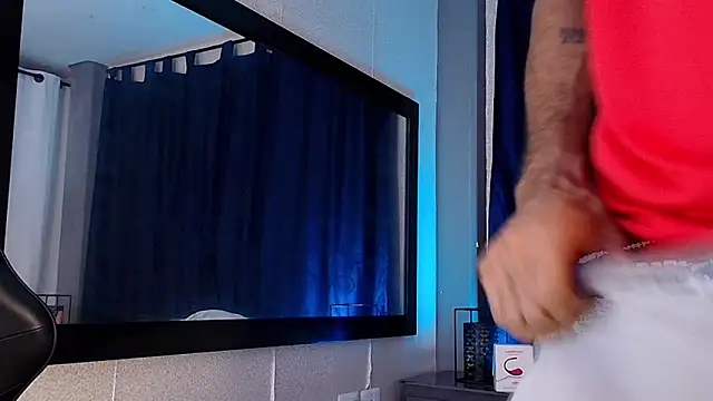 Manolo Hot1 online show from 3, 3, 2025