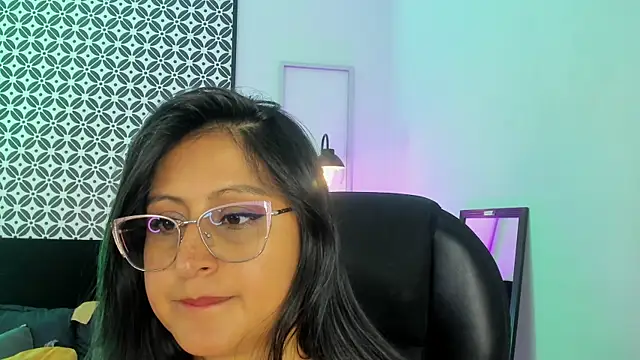 Snapshot of Amber_gold_ chatting on 5, 6, 2026 Amber gold online show from 5, 6, 2026