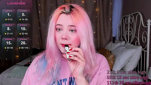   KawaiiYuki   online show from 15, 3, 2025