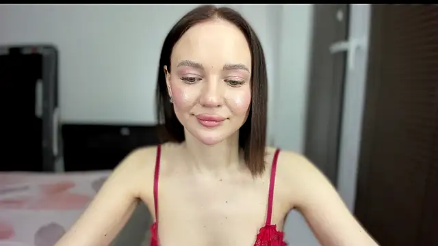 sarahphyllis online show from 6, 3, 2025