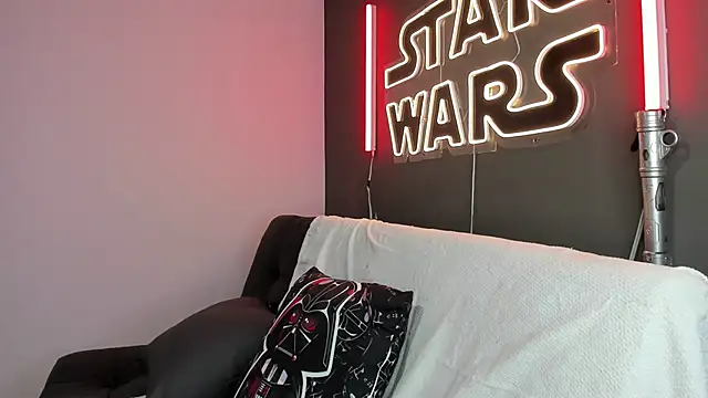 miiss anna online show from 18, 1, 2025