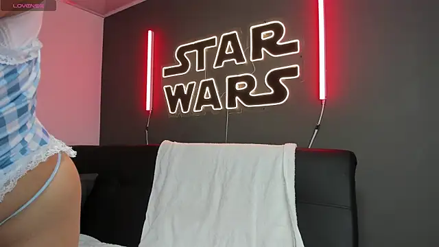 miiss anna online show from 24, 1, 2025