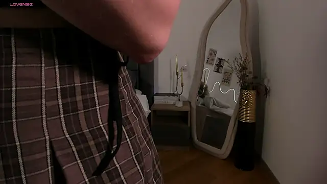 Snapshot of SimonaGerry chatting on 22, 11, 2025 SimonaGerry online show from 22, 11, 2025