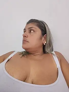 Snapshot of AlyDenalioficial chatting on 29, 5, 2026 AlyDenalioficial online show from 29, 5, 2026