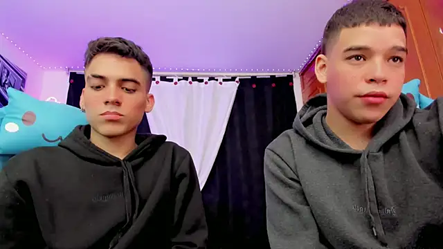 Snapshot of jake_and_joaquin chatting on 8, 12, 2024 jake and joaquin online show from 8, 12, 2024