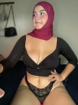 aneesa darzi online show from 11, 3, 2025