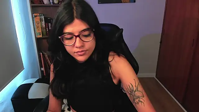Snapshot of valerie__skyy chatting on 8, 7, 2026 valerie skyy online show from 8, 7, 2026