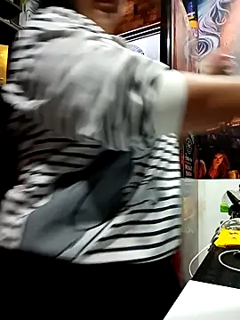 my-kitty online show from 6, 1, 2025