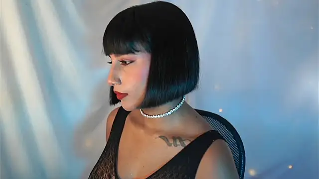 Snapshot of JulietaWinona chatting on 26, 10, 2025 JulietaWinona online show from 26, 10, 2025