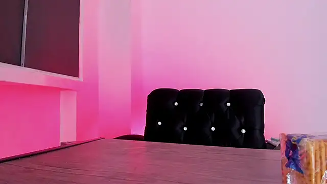 Mialenox online show from 21, 2, 2025