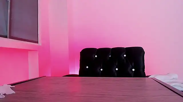 Mialenox online show from 22, 2, 2025