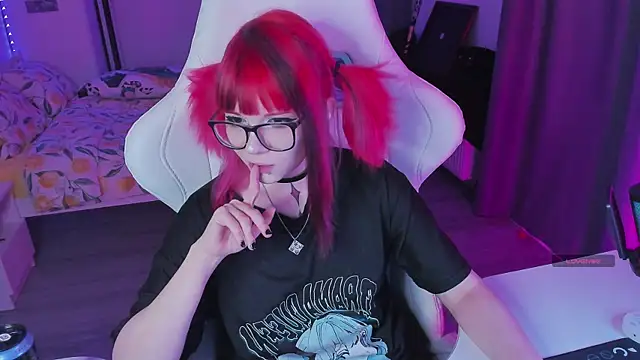 Snapshot of Yumi_Youkai chatting on 11, 9, 2025 Yumi Youkai online show from 11, 9, 2025