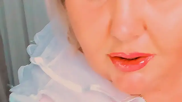 Snapshot of BIGTITSBBW chatting on 25, 12, 2024 BIGTITSBBW online show from 25, 12, 2024