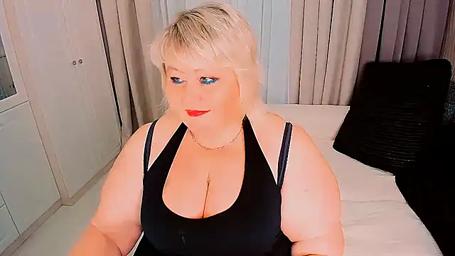 Snapshot of BIGTITSBBW chatting on 31, 1, 2025 BIGTITSBBW online show from 31, 1, 2025