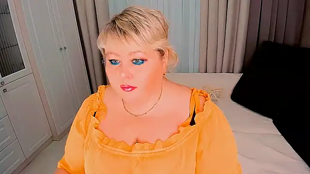 Snapshot of BIGTITSBBW chatting on 6, 2, 2025 BIGTITSBBW online show from 6, 2, 2025