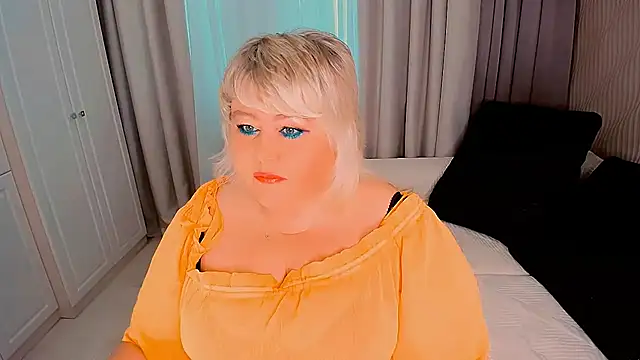 Snapshot of BIGTITSBBW chatting on 13, 9, 2025 BIGTITSBBW online show from 13, 9, 2025