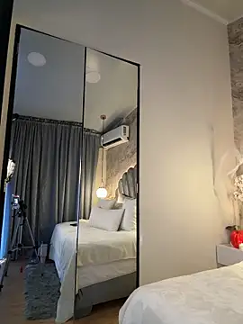 Snapshot of AnnaCastillo_ chatting on 8, 10, 2025 AnnaCastillo online show from 8, 10, 2025